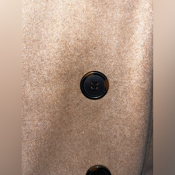 Camel 🐪 pea coat - Picture 9 of 9